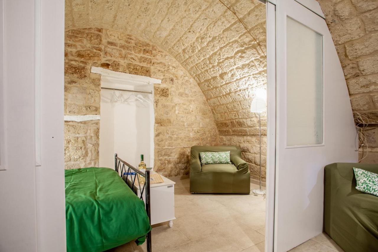 La Pergola Apt In The Heart Of Μπάρι Εξωτερικό φωτογραφία